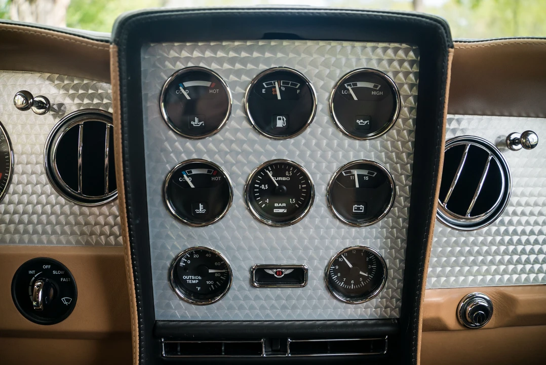 1997 Bentley Continental T - Image 23 of 31