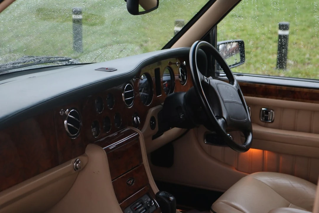 1997 Bentley Mulsanne - Image 13 of 30
