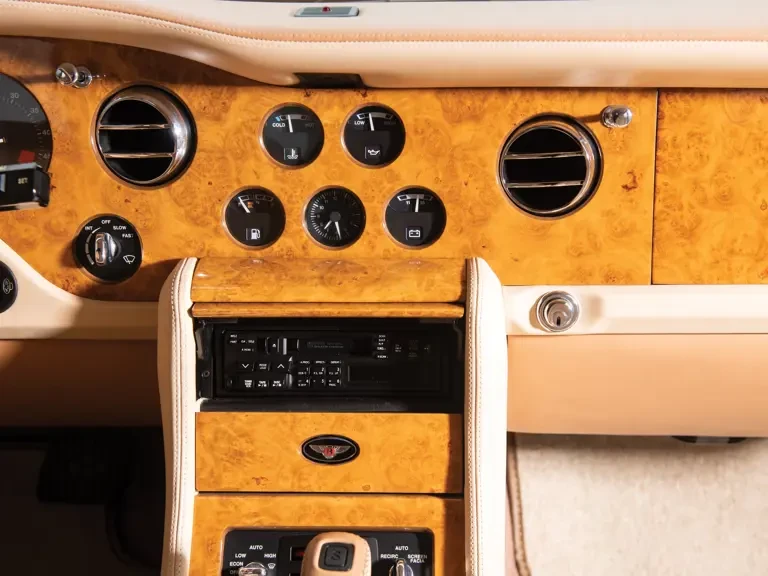 1997 Bentley Mulsanne - Image 14 of 19