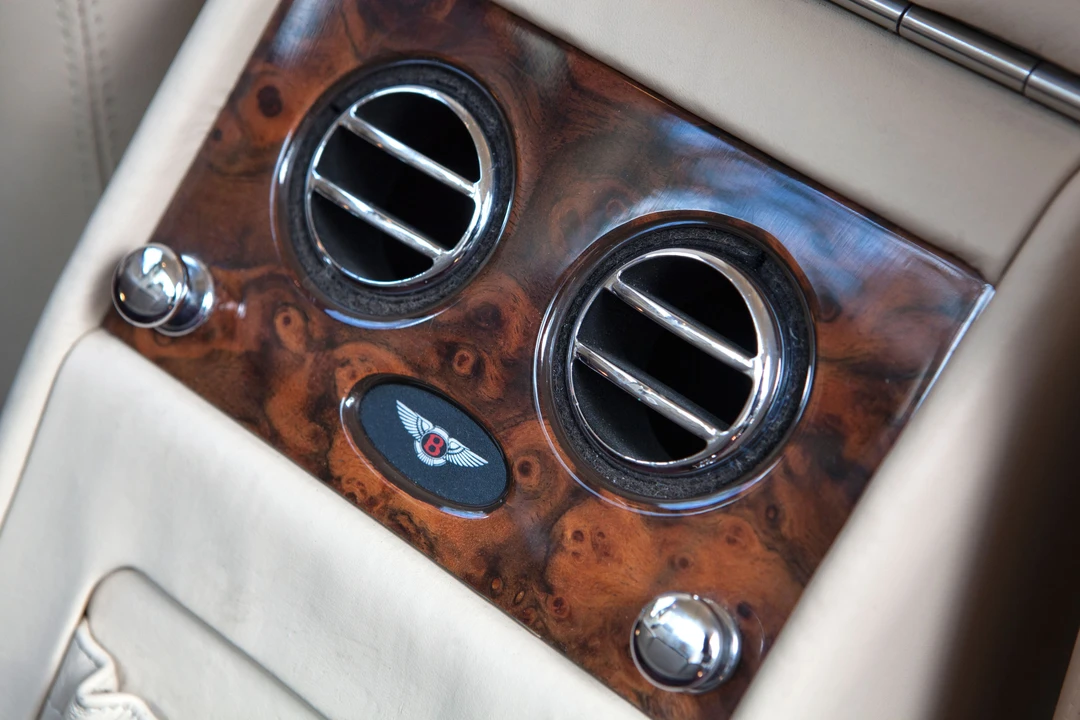 1997 Bentley Mulsanne - Image 19 of 31