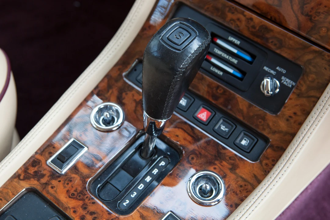 1997 Bentley Mulsanne - Image 27 of 31
