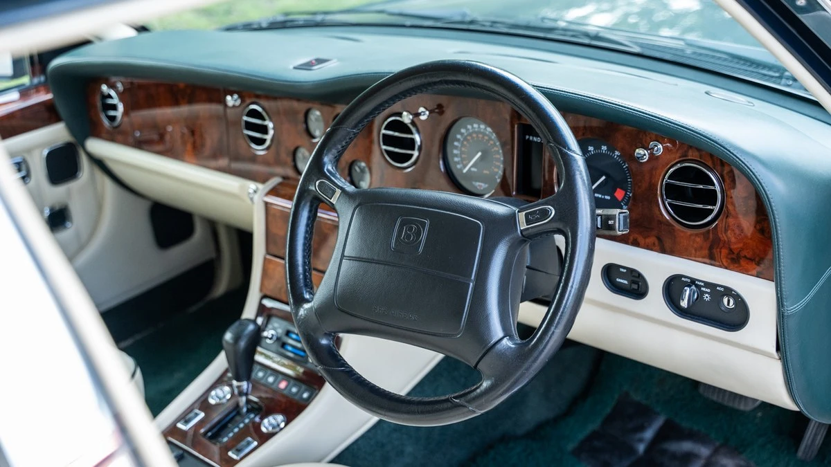 1997 Bentley Continental R - Image 6 of 30