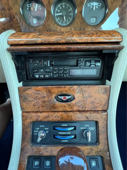 1997 Bentley Brooklands - Image 15 of 19