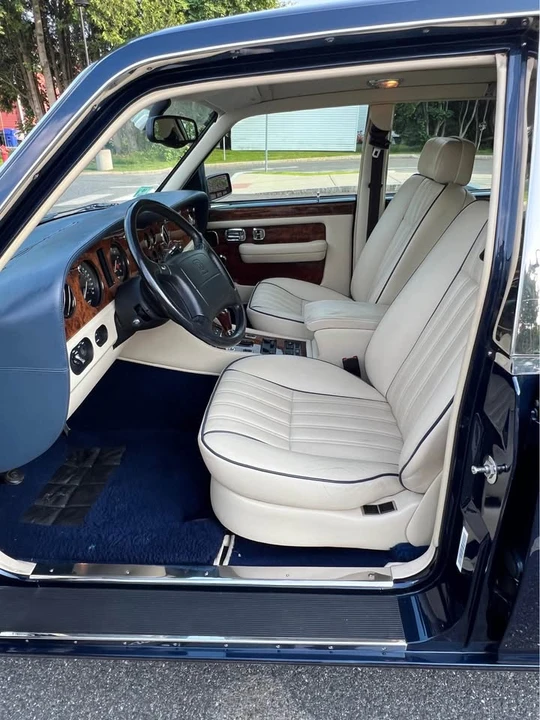 1997 Bentley Brooklands - Image 8 of 19