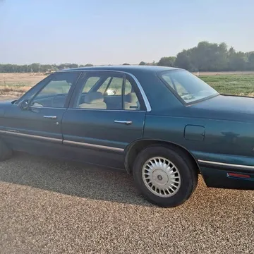 1997 Buick LeSabre Custom Sedan 4D