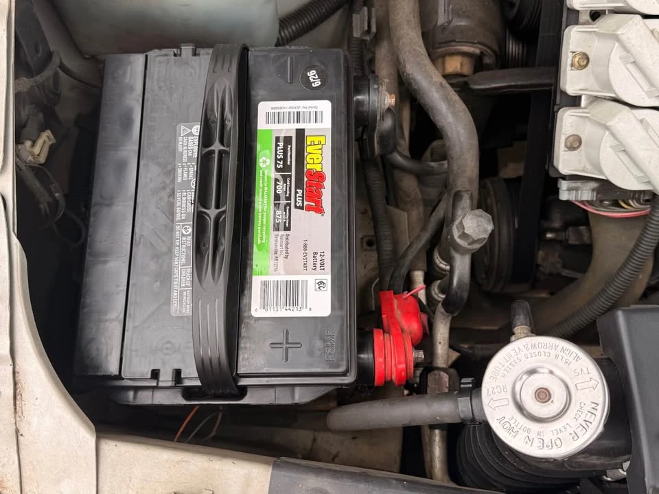 1997 Buick LeSabre - Image 12 of 18
