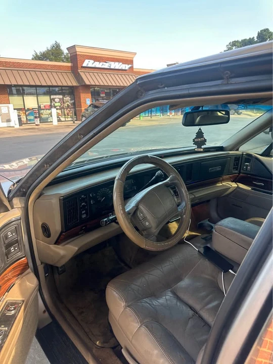 1997 Buick LeSabre - Image 2 of 4