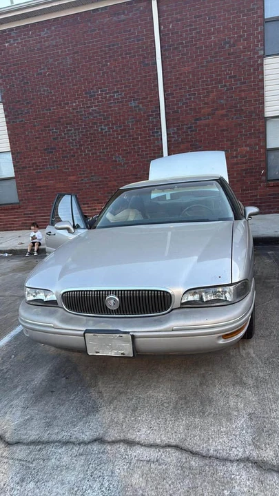 1997 Buick LeSabre - Image 2 of 18