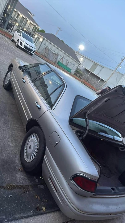 1997 Buick LeSabre - Image 3 of 18
