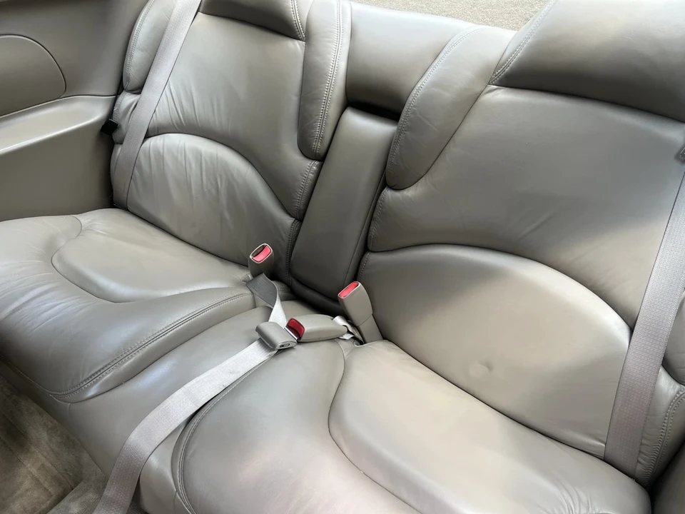 1997 Buick Riviera 8th Gen - Image 11 of 20
