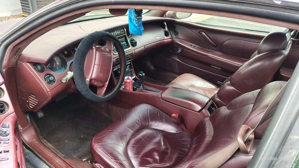 1997 Buick Riviera 8th Gen - Image 4 of 8