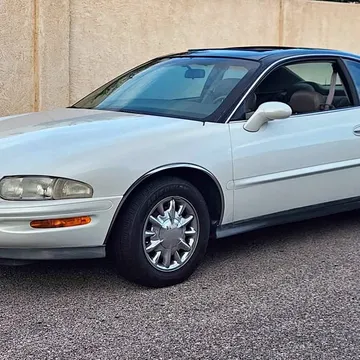 1997 Buick Riviera Coupe 2D