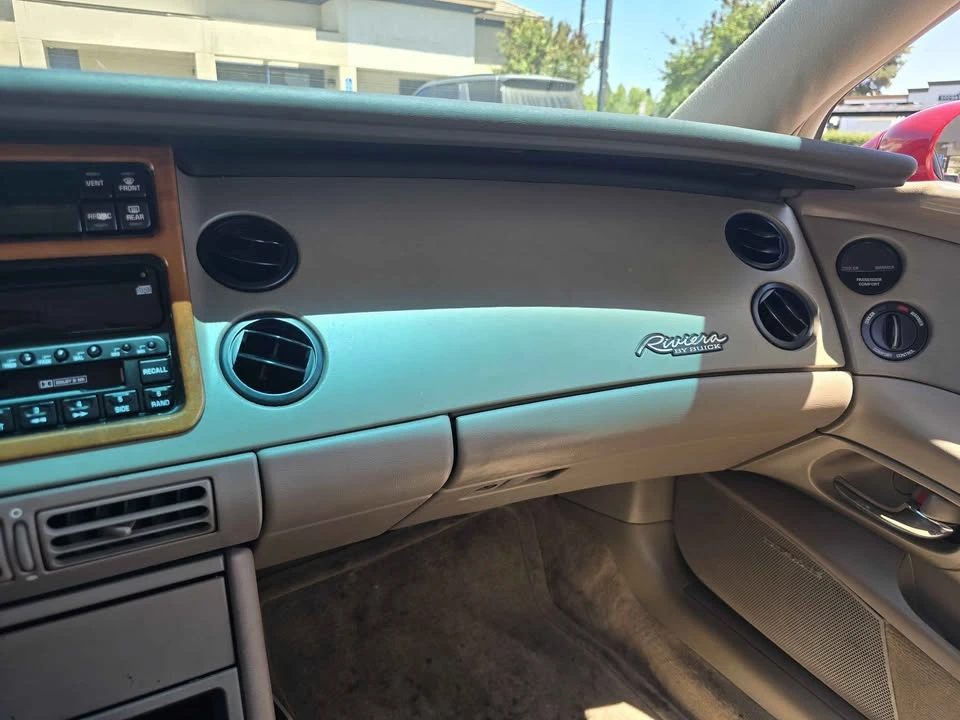 1997 Buick Riviera 8th Gen - Image 7 of 7