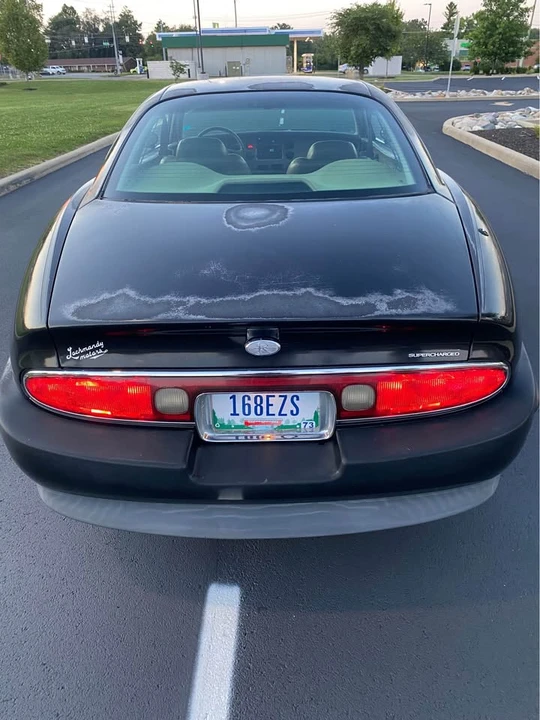 1997 Buick Riviera 8th Gen - Image 14 of 15