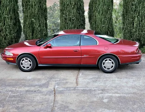 1997 Buick Riviera Coupe 2D