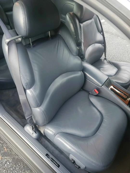1997 Buick Riviera 8th Gen - Image 11 of 16
