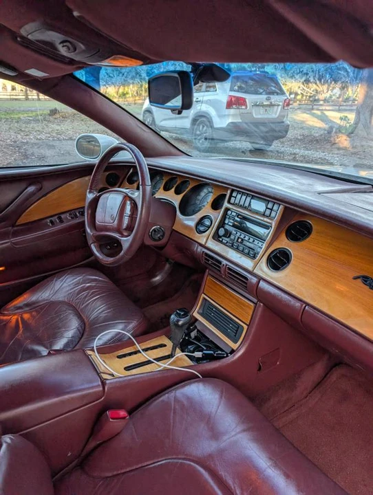 1997 Buick Riviera - Image 6 of 10
