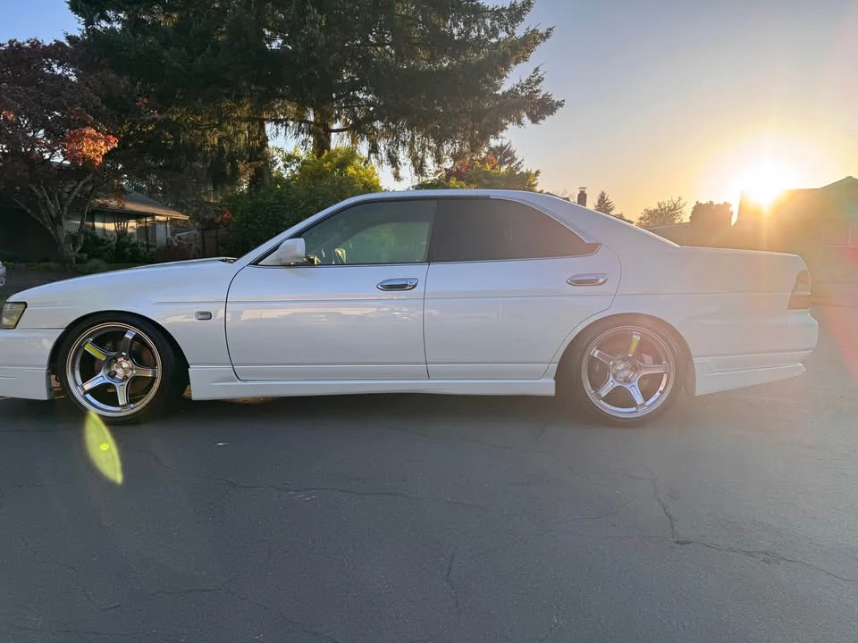 1997 Nissan Laurel 8th Gen - Image 5 of 9