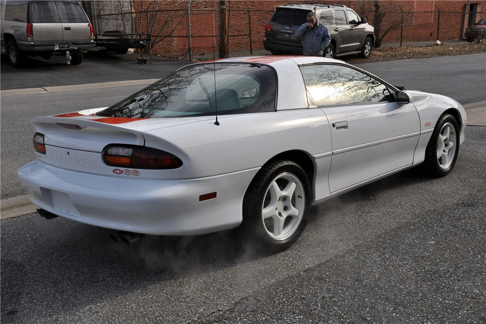 1997 Chevrolet Camaro 4th Gen - Image 6 of 9