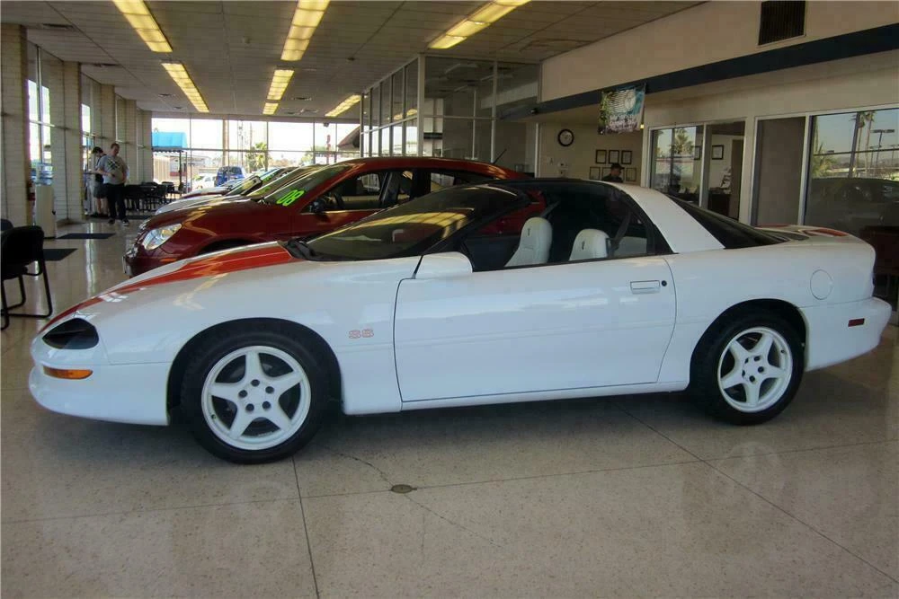 1997 Chevrolet Camaro SS 4th Gen - Image 5 of 5