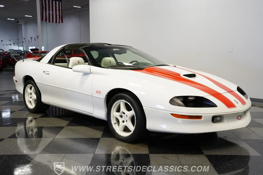 1997 Chevrolet Camaro SS 4th Gen - Image 12 of 31