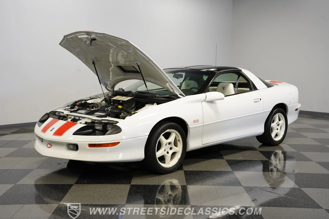 1997 Chevrolet Camaro SS 4th Gen - Image 15 of 31