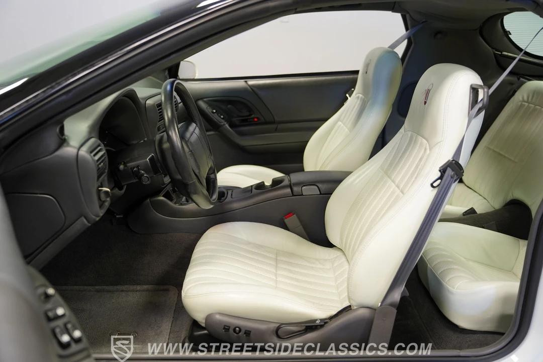 1997 Chevrolet Camaro SS 4th Gen - Image 20 of 31
