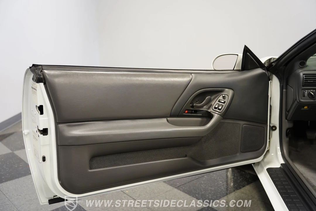 1997 Chevrolet Camaro SS 4th Gen - Image 21 of 31