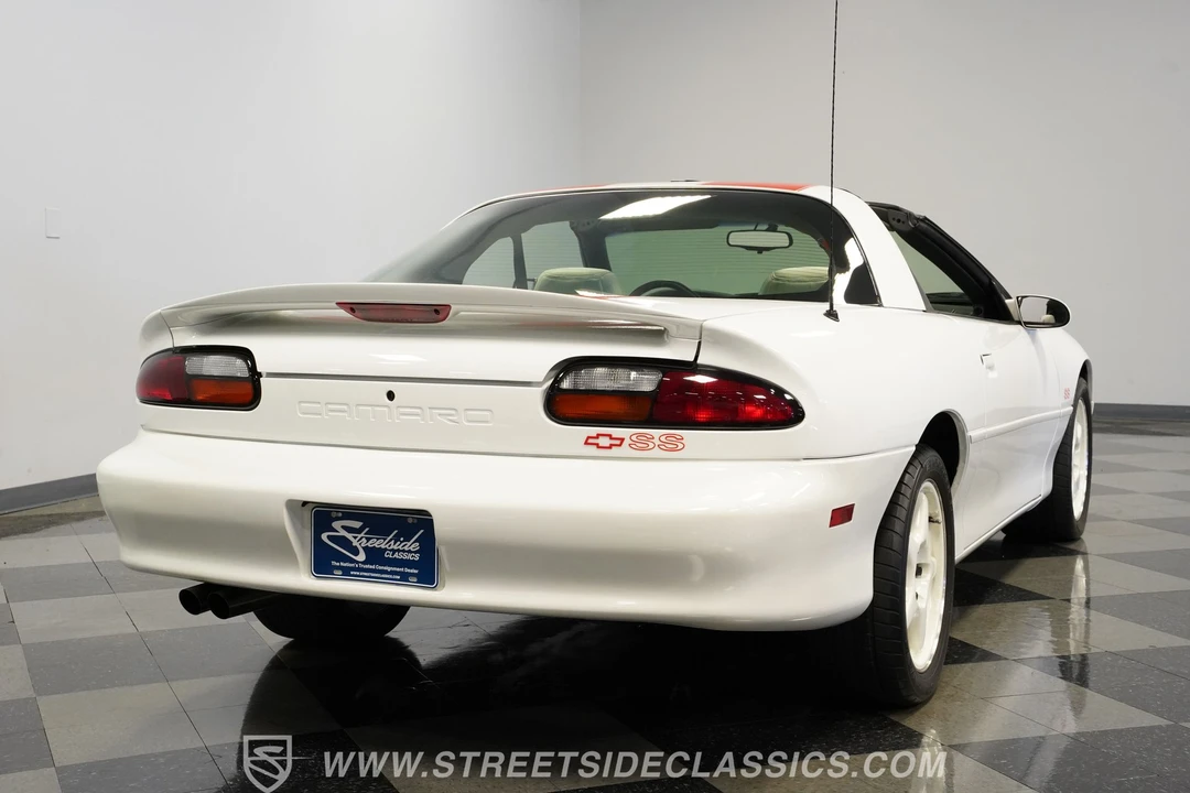 1997 Chevrolet Camaro SS 4th Gen - Image 9 of 31