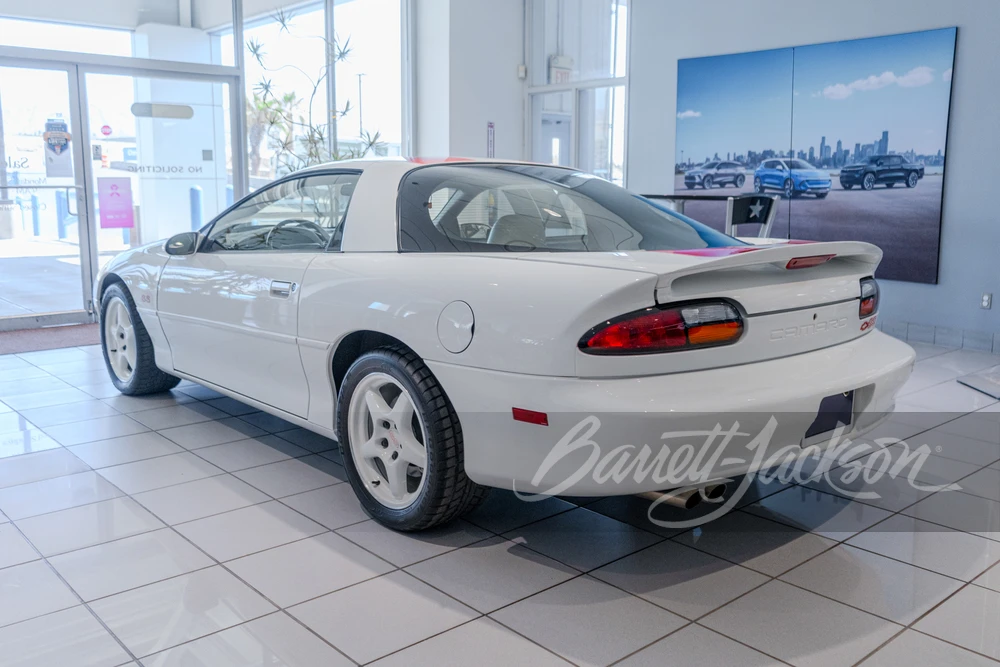 1997 Chevrolet Camaro SS 4th Gen - Image 15 of 29