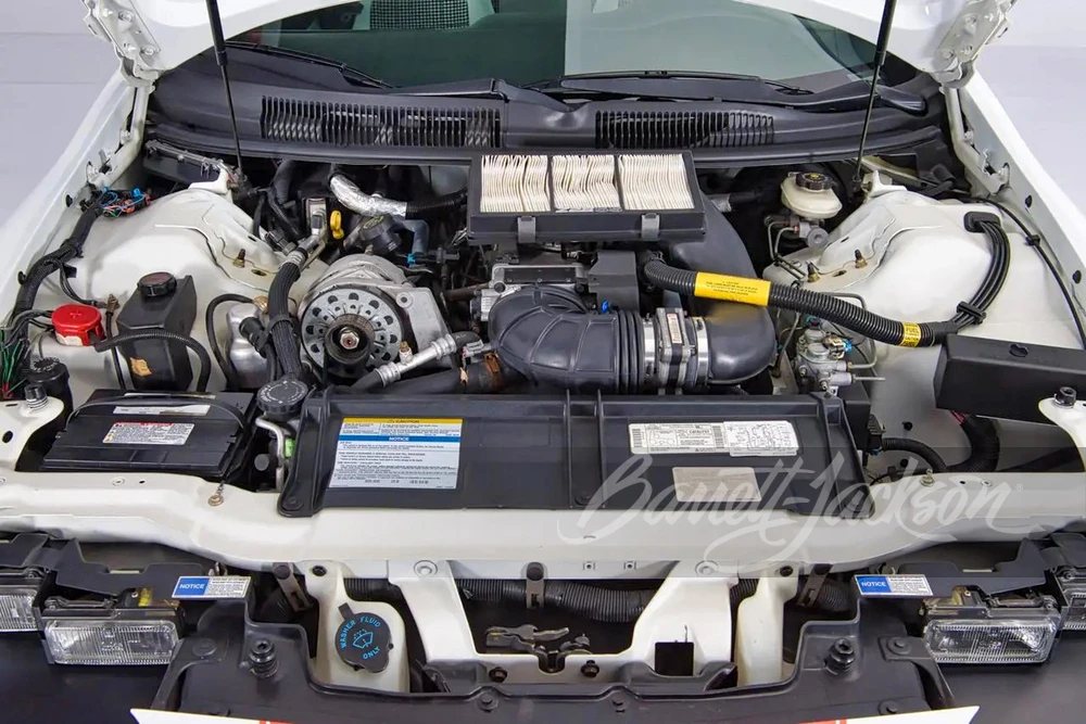 1997 Chevrolet Camaro SS 4th Gen - Image 6 of 29