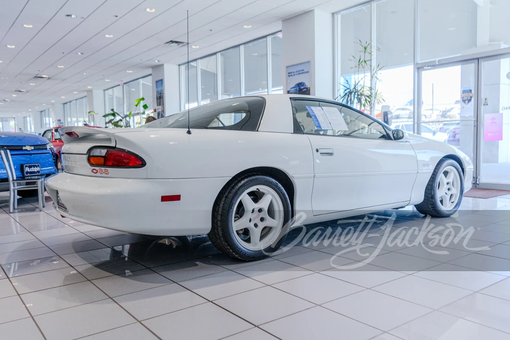 1997 Chevrolet Camaro SS 4th Gen - Image 2 of 29