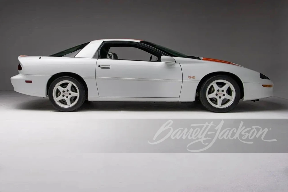 1997 Chevrolet Camaro SS 4th Gen - Image 5 of 29