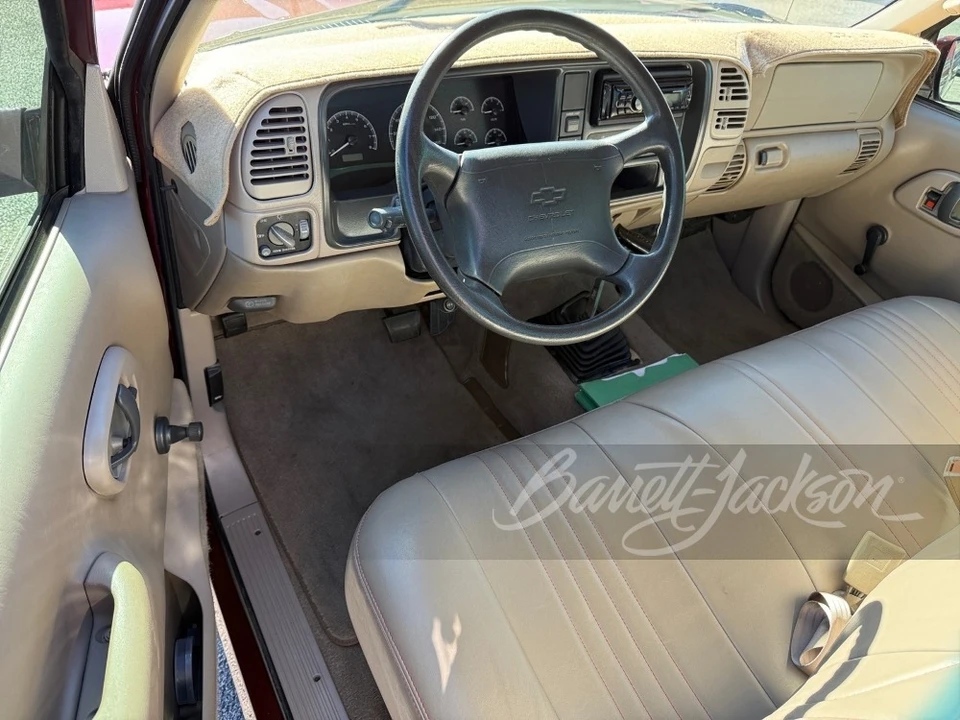 1997 Chevrolet Silverado - Image 4 of 13