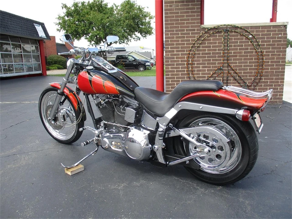 1997 GMC - Image 11 of 31
