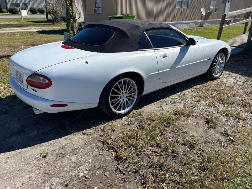 1997 Jaguar X100 XK8 - Image 4 of 9