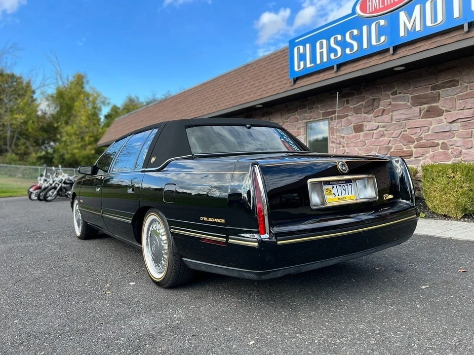 1997 Cadillac DeVille 8th Gen - Image 6 of 12