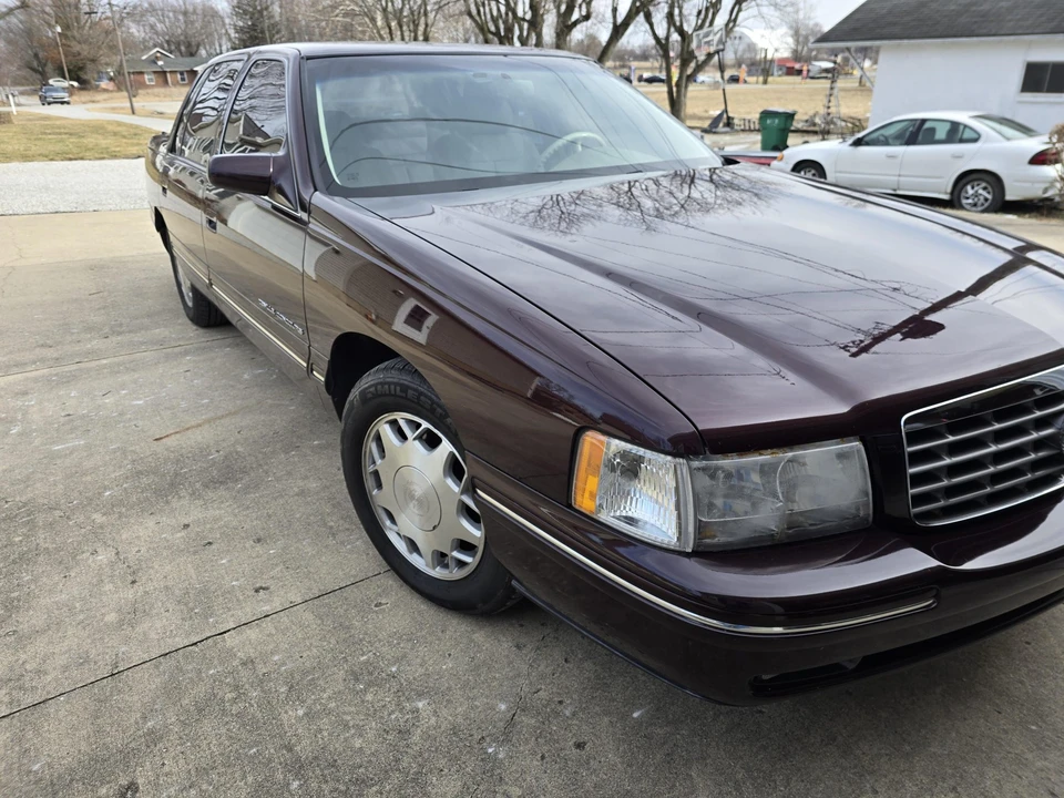 1997 Cadillac DeVille 7th Gen - Image 20 of 31