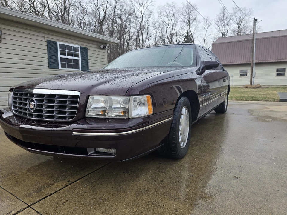 1997 Cadillac DeVille 7th Gen - Image 16 of 31