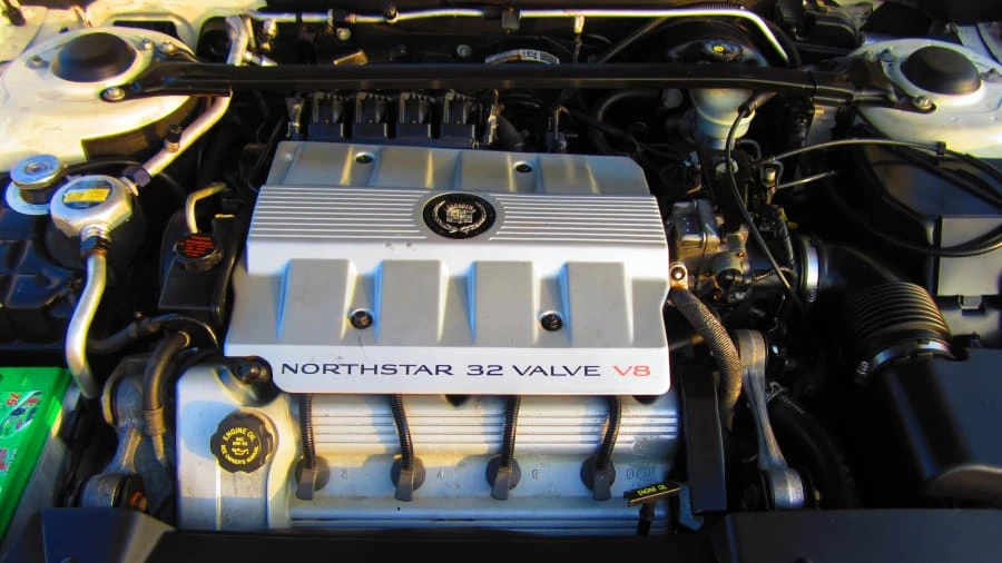 1997 Cadillac DeVille 7th Gen - Image 7 of 8