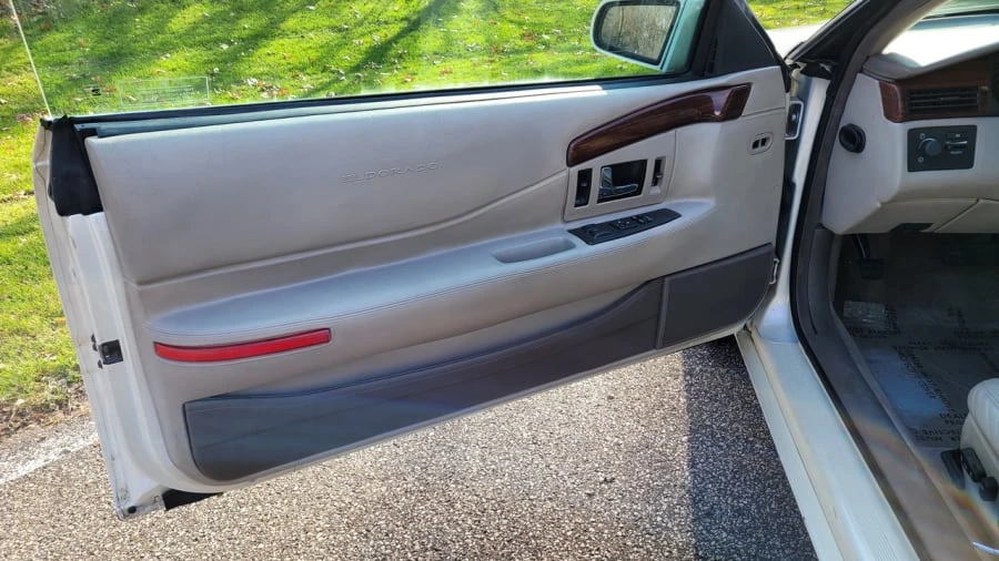 1997 Cadillac Eldorado 12th Gen - Image 3 of 20