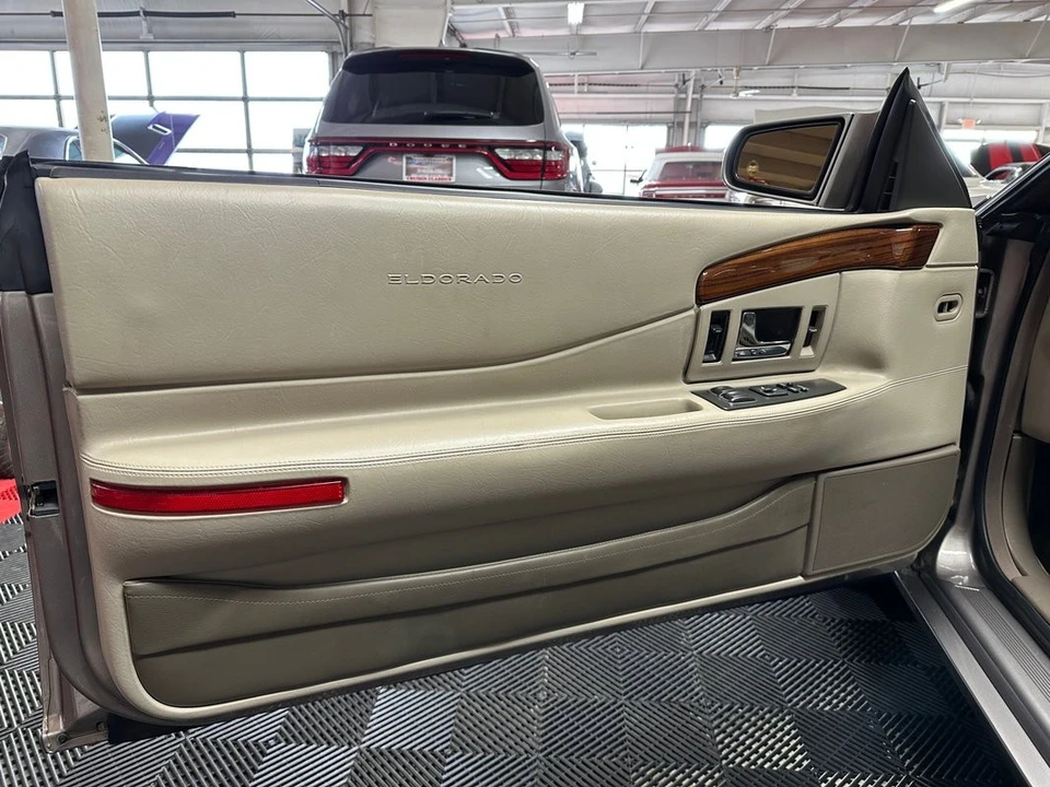1997 Cadillac Eldorado 12th Gen - Image 16 of 21