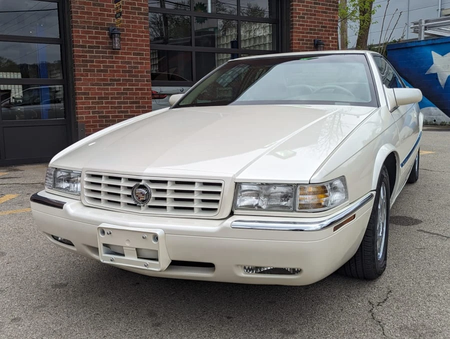 1997 Cadillac Eldorado 12th Gen - Image 9 of 31