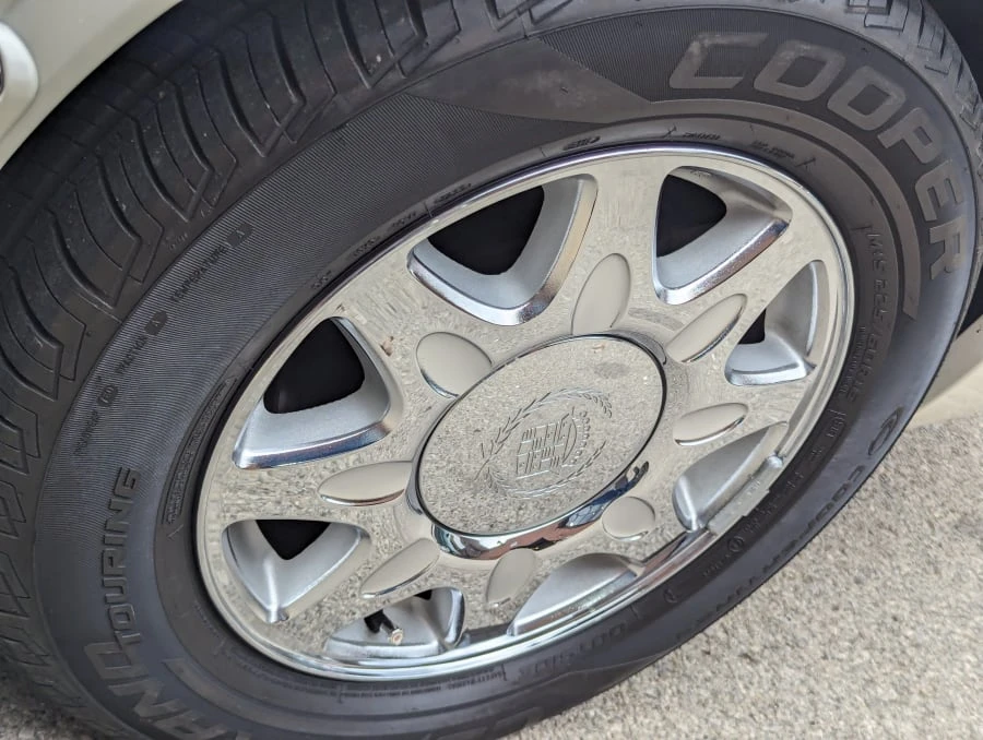 1997 Cadillac Eldorado 12th Gen - Image 16 of 31