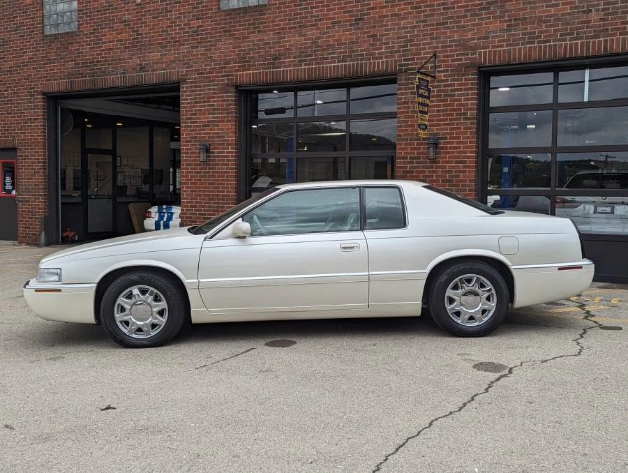 1997 Cadillac Eldorado 12th Gen - Image 2 of 31
