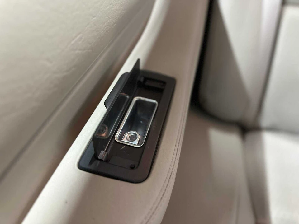 1997 Cadillac Eldorado 12th Gen - Image 23 of 31