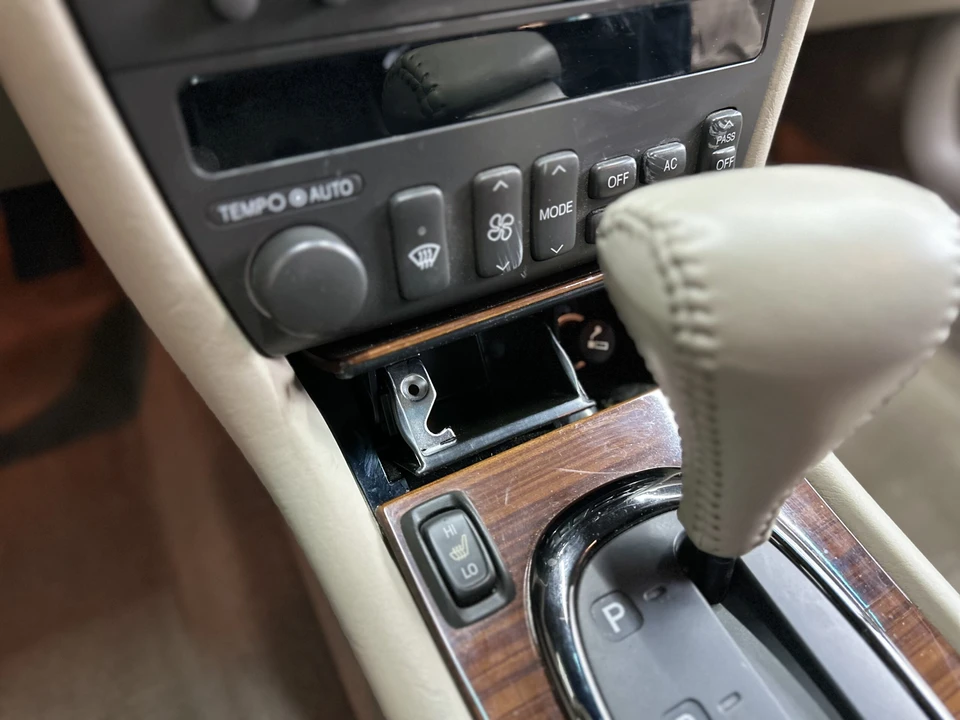 1997 Cadillac Eldorado 12th Gen - Image 24 of 31