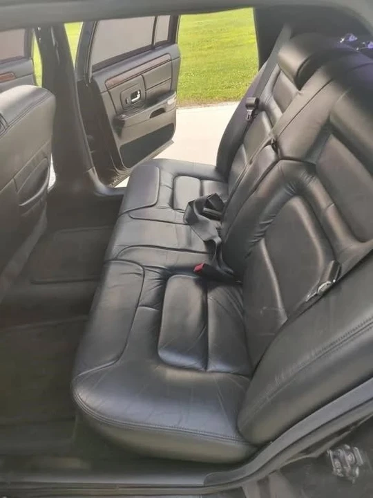 1997 Cadillac DeVille 7th Gen - Image 5 of 7