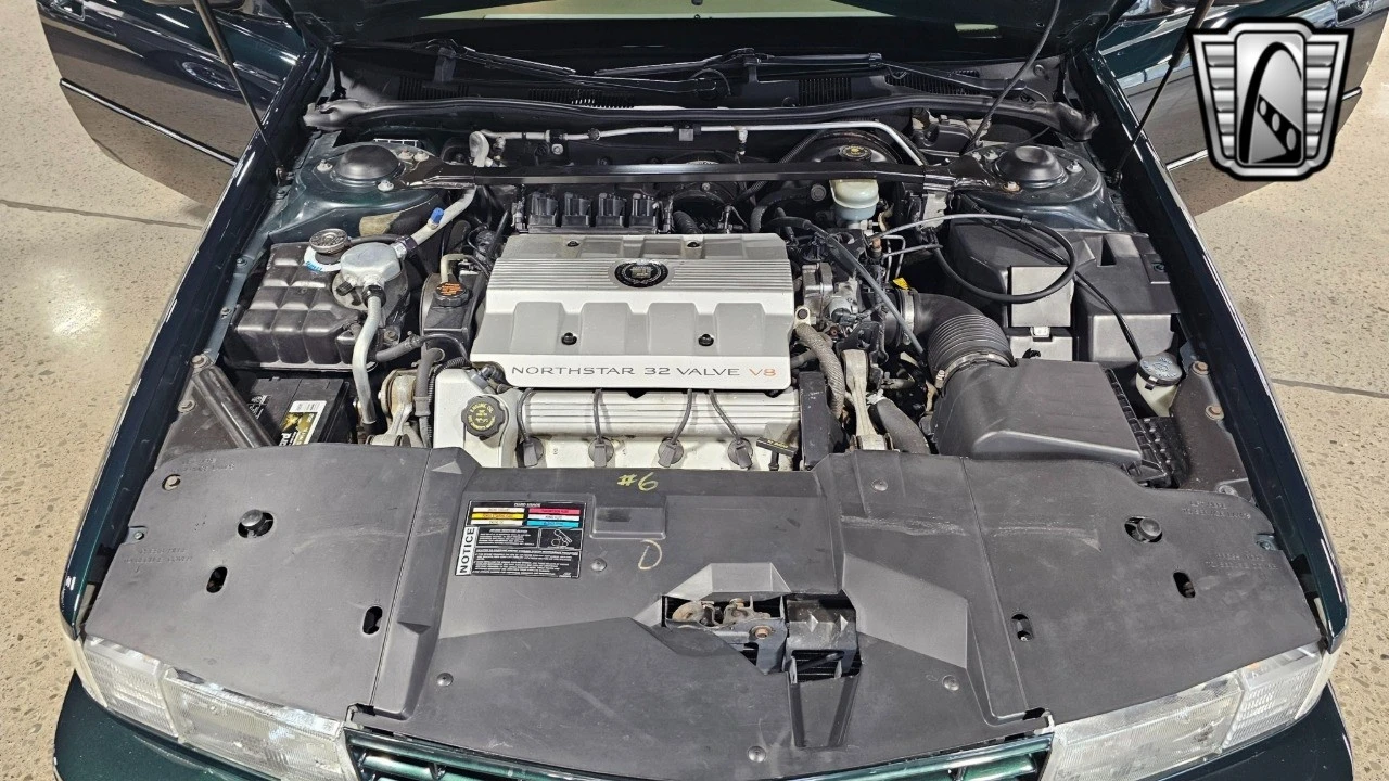 1997 Cadillac STS - Image 13 of 21