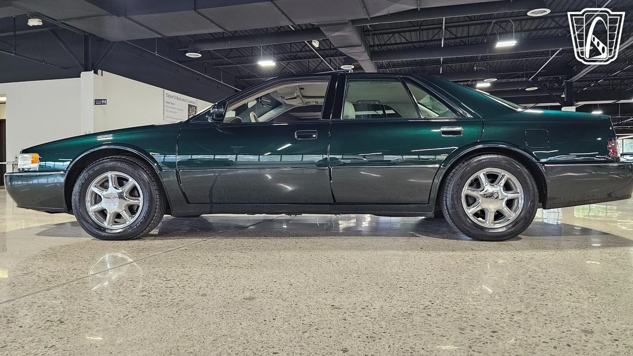 1997 Cadillac STS - Image 7 of 12
